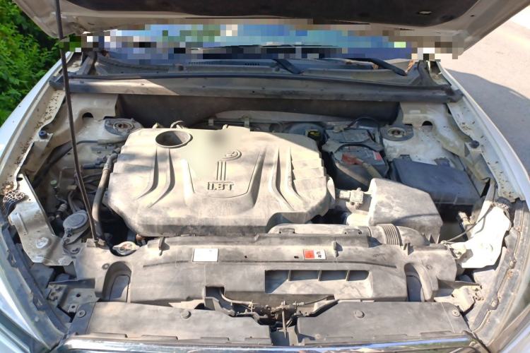 Used Bestune X80 2017 1.8T Automatic Luxury Model Engine Bay