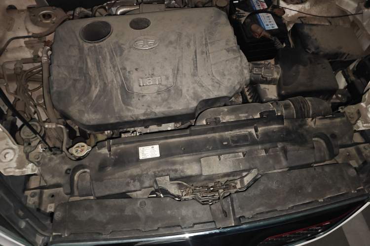 Used Bestune X80 2017 1.8T Automatic Sport Model Engine Bay