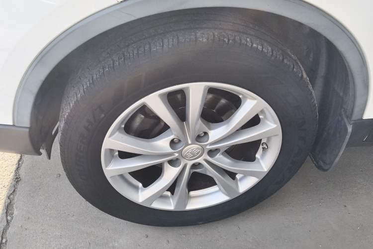 Used Bestune X80 2017 2.0L Automatic Elite Edition Exterior 4