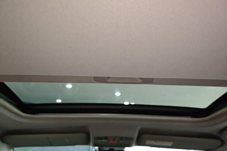 Used Bestune X80 2017 2.0L Manual Luxury Edition Headliner