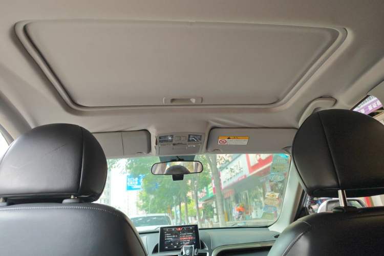 Used Bestune X80 2017 2.0L Automatic Elite Edition Headliner