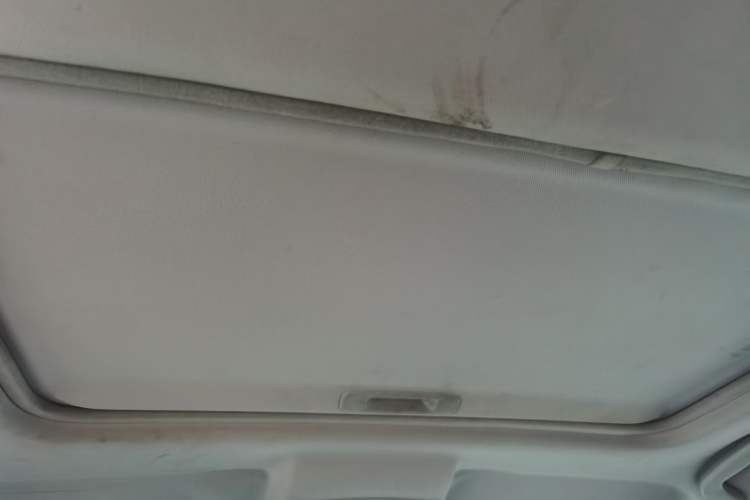Used Bestune X80 2017 1.8T Automatic Luxury Model Headliner