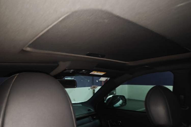 Used Bestune X80 2017 1.8T Automatic Sport Model Headliner