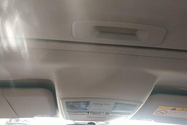 Used Bestune X80 2017 2.0L automatic Technology trim level Headliner