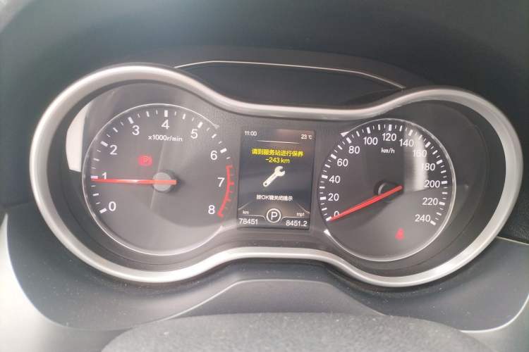 Used Bestune X80 2017 1.8T Automatic Luxury Model Instrument Cluster