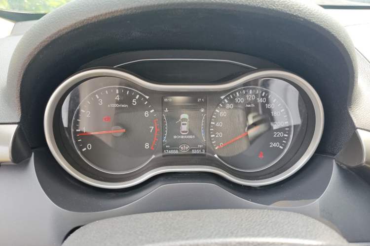 Used Bestune X80 2017 2.0L Manual Luxury Edition Instrument Cluster