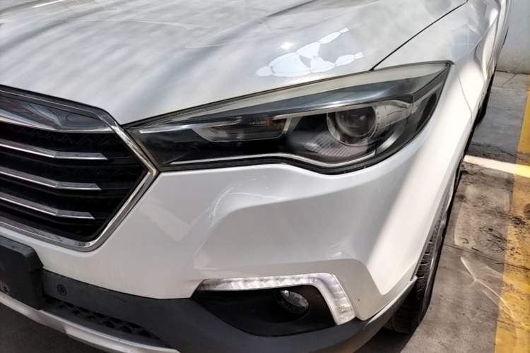 Used Bestune X80 2017 1.8T Automatic Luxury Model Left Front Headlight