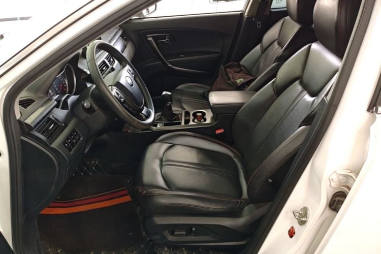 Used Bestune X80 2017 2.0L Manual Luxury Edition Left Front Seat
