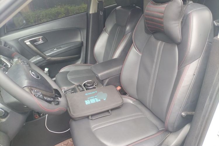 Used Bestune X80 2017 1.8T Automatic Luxury Model Left Front Seat