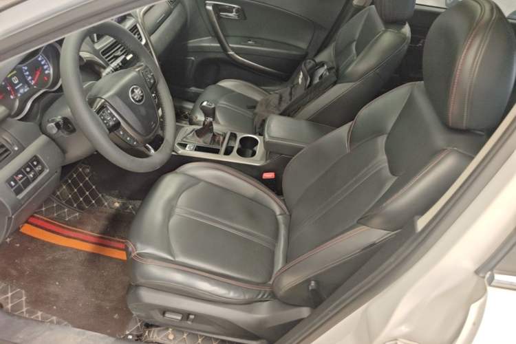 Used Bestune X80 2017 2.0L Manual Luxury Edition Left Front Seat