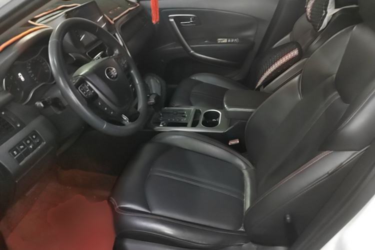 Used Bestune X80 2017 1.8T Automatic Luxury Model Left Front Seat