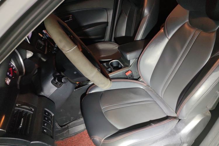 Used Bestune X80 2017 2.0L Manual Luxury Edition Left Front Seat