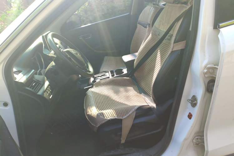 Used Bestune X80 2017 1.8T Automatic Luxury Model Left Front Seat
