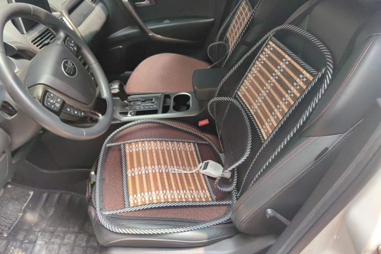 Used Bestune X80 2017 1.8T Automatic Luxury Model Left Front Seat