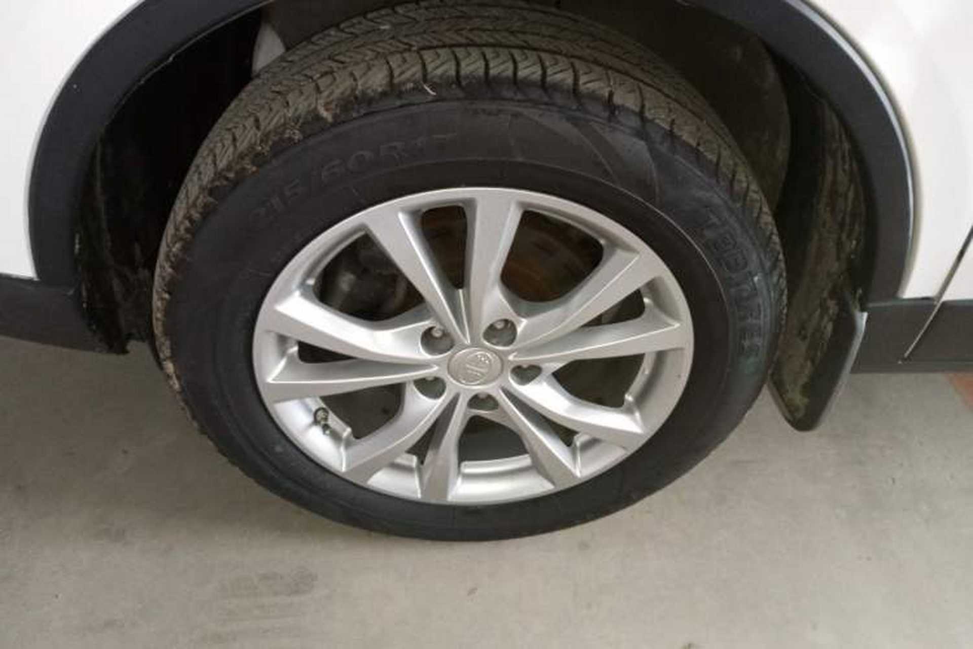 Used Bestune X80 2017 1.8T Automatic Luxury Model Left Front Wheel Hub
