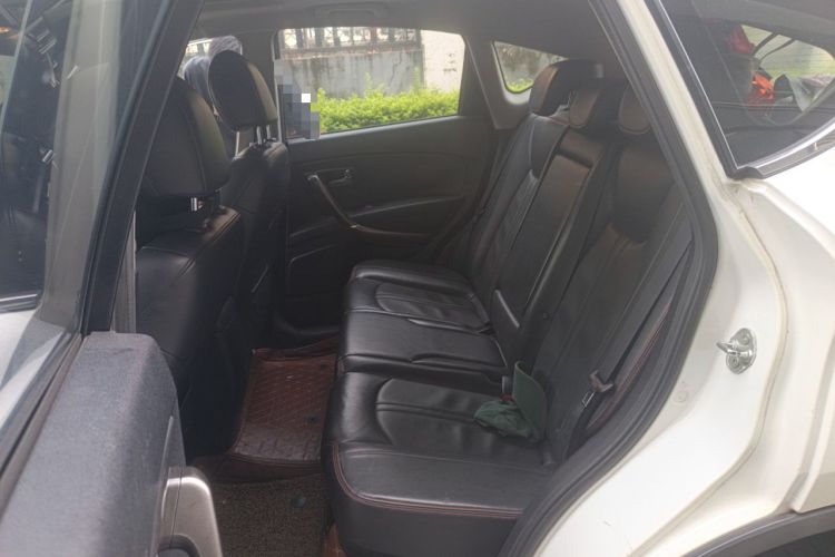 Used Bestune X80 2017 1.8T Automatic Luxury Model Left Rear Seat