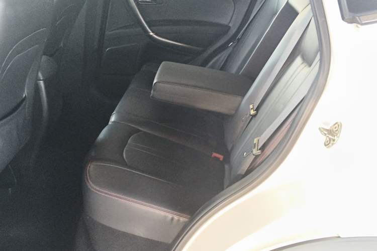 Used Bestune X80 2017 2.0L Automatic Elite Edition Left Rear Seat