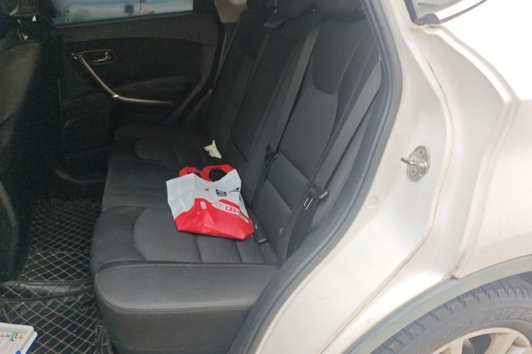 Used Bestune X80 2017 2.0L automatic Technology trim level Left Rear Seat