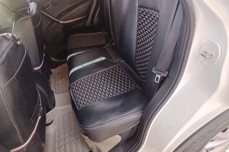Used Bestune X80 2017 1.8T Automatic Luxury Model Left Rear Seat