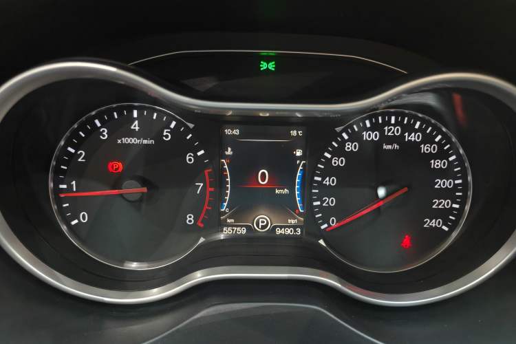 Used Bestune X80 2017 2.0L Automatic Elite Edition Odometer Close Up