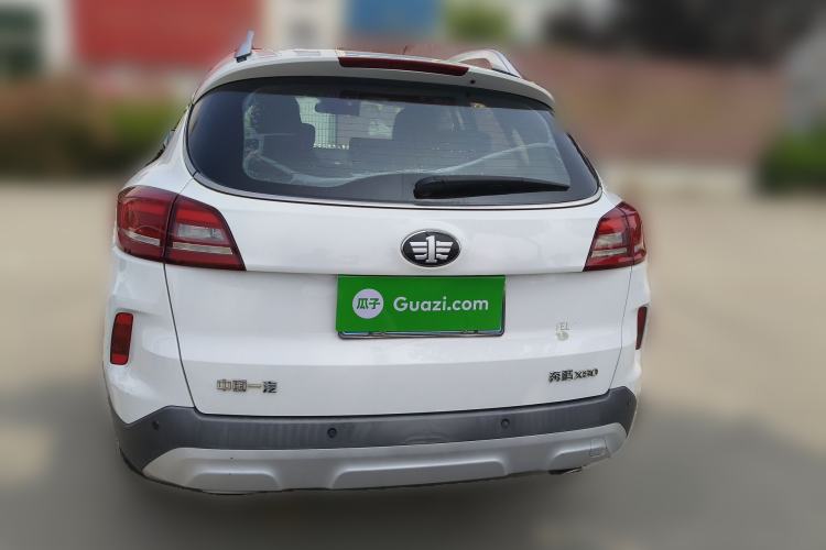 Used Bestune X80 2017 2.0L manual base version Rear
