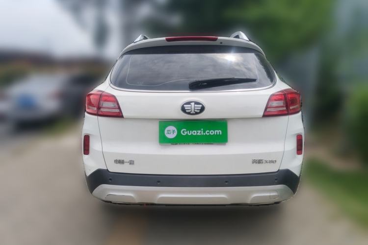 Used Bestune X80 2017 2.0L automatic Technology trim level Rear