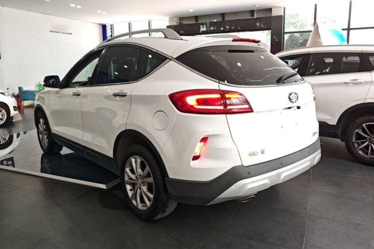Used Bestune X80 2017 2.0L Manual Luxury Edition Rear Left 45 Deg