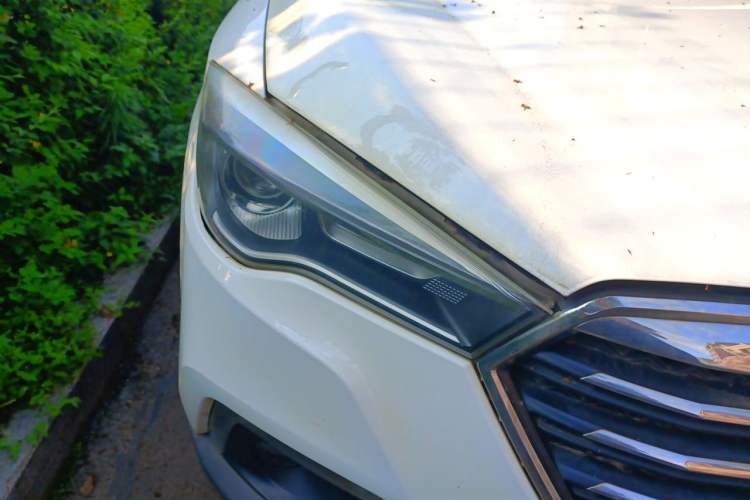 Used Bestune X80 2017 1.8T Automatic Luxury Model Right Front Headlight