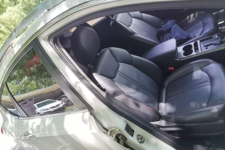 Used Bestune X80 2017 2.0L Automatic Elite Edition Right Front Seat