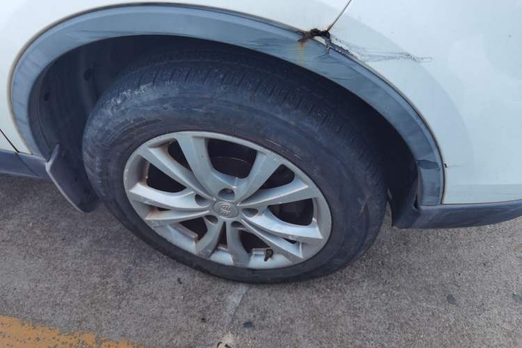 Used Bestune X80 2017 1.8T Automatic Luxury Model Right Front Wheel Hub