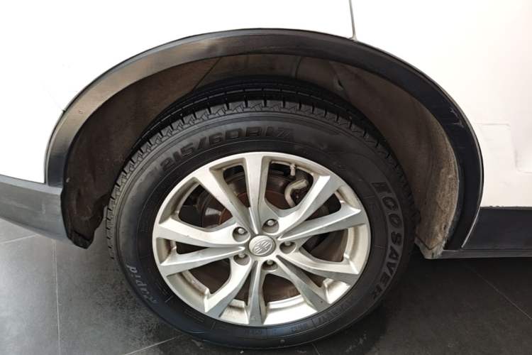 Used Bestune X80 2017 2.0L Manual Luxury Edition Right Rear Wheel Hub