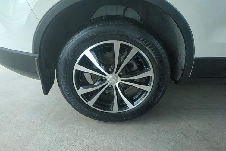 Used Bestune X80 2017 2.0L automatic Technology trim level Right Rear Wheel Hub