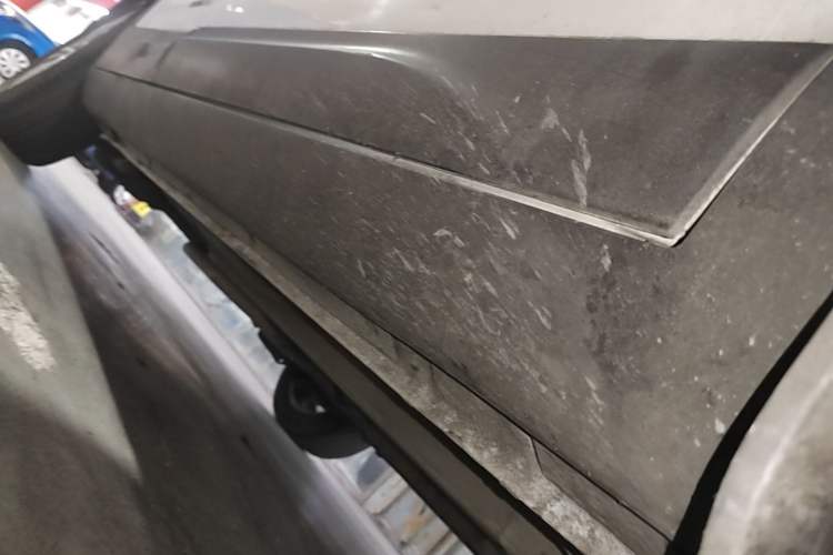 Used Bestune X80 2017 1.8T Automatic Luxury Model Right Side Sill