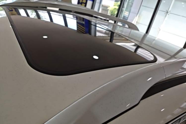 Used Bestune X80 2017 2.0L Manual Luxury Edition Roof