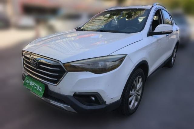 Ojetý Bestune X80 2017 1.8T Automatic Luxury Model