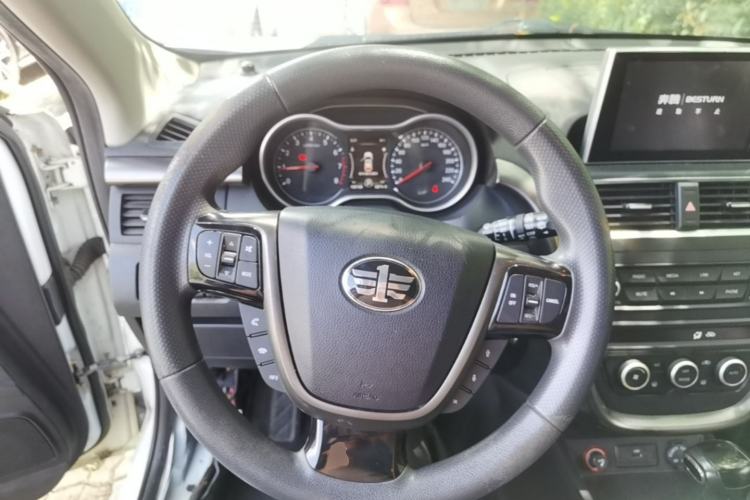 Used Bestune X80 2017 2.0L Automatic Elite Edition Steering Wheel