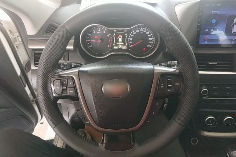 Used Bestune X80 2017 2.0L automatic Technology trim level Steering Wheel