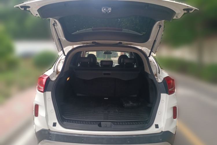 Used Bestune X80 2017 2.0L Automatic Elite Edition Trunk