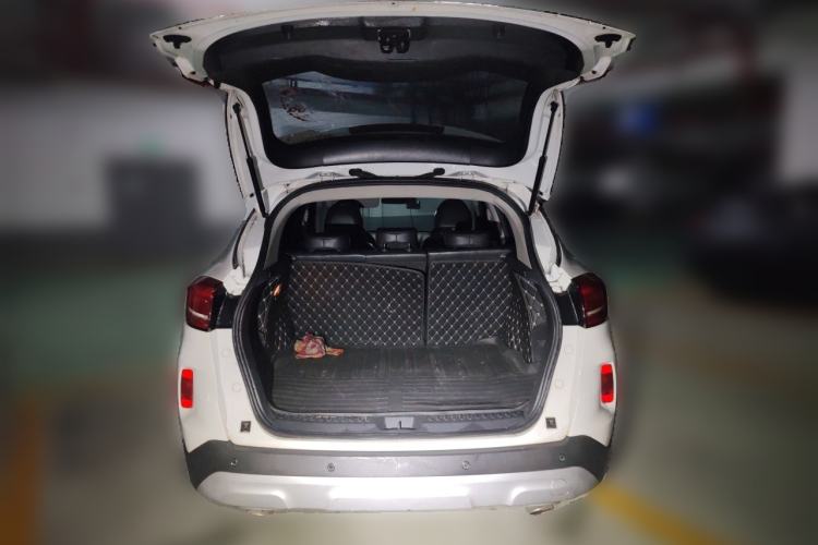 Used Bestune X80 2017 2.0L Manual Luxury Edition Trunk