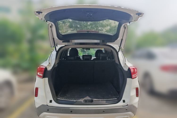 Used Bestune X80 2017 2.0L Manual Luxury Edition Trunk
