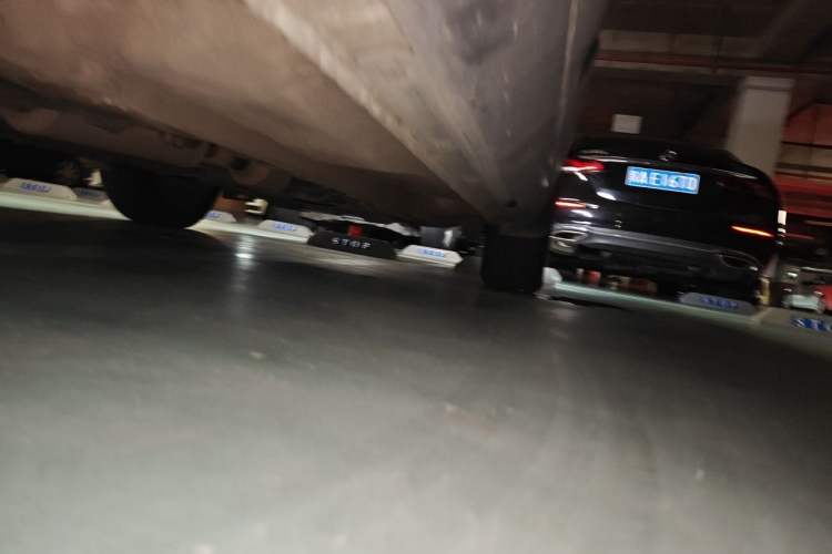 Used Bestune X80 2018 Live Edition 2.0L Automatic Comfort Model Chassis Rear Right