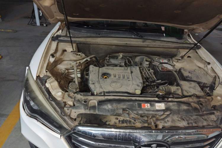 Used Bestune X80 2018 Live Edition 2.0L Automatic Comfort Model Engine Bay Right