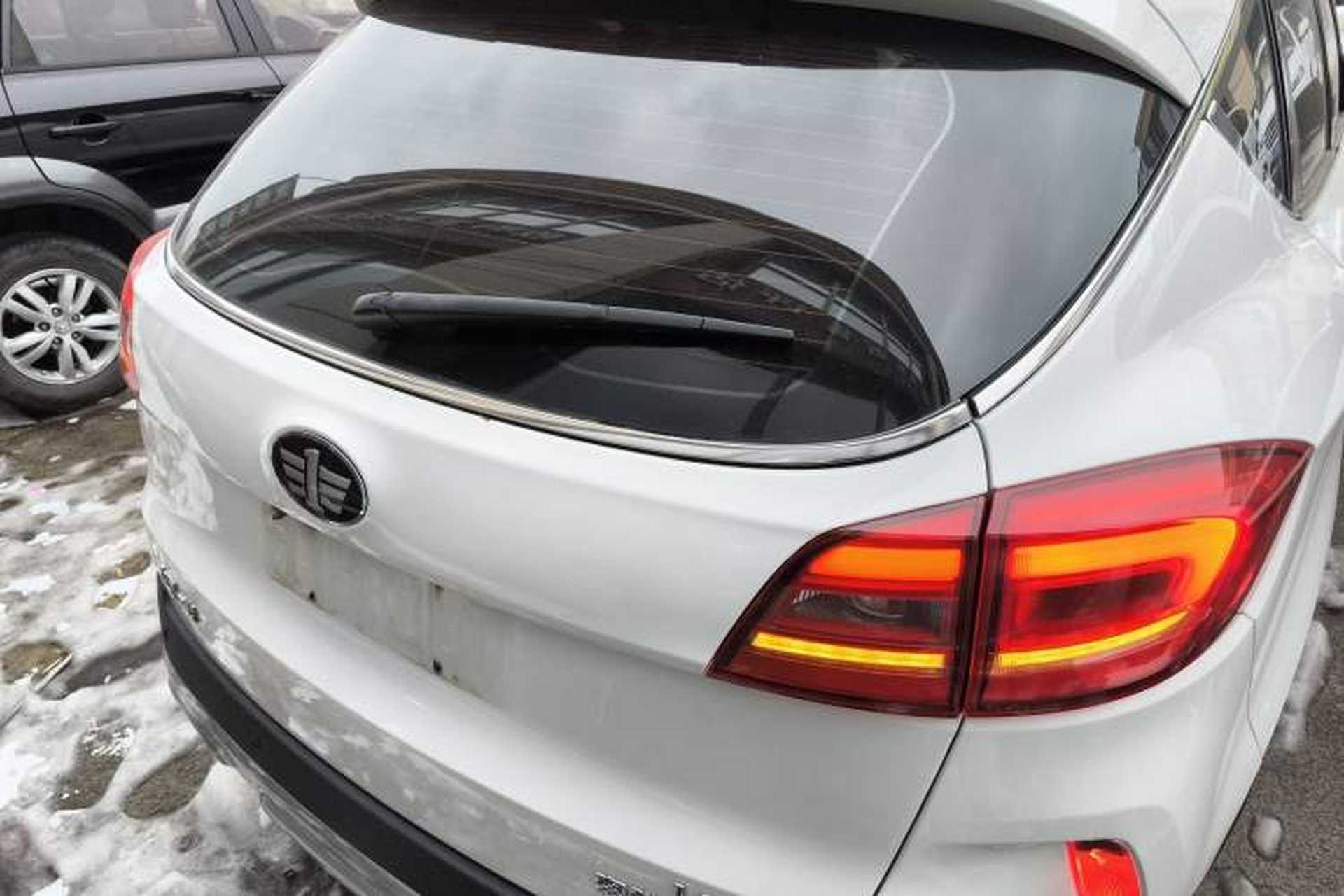 Used Bestune X80 2018 Live Edition 1.8T Automatic Luxury Model Exterior 4
