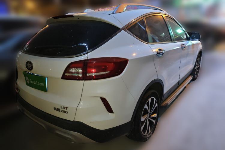 Used Bestune X80 2018 Live Edition 1.8T Automatic Luxury Model Exterior 5
