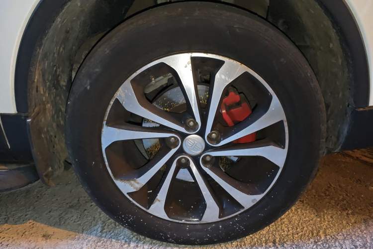Used Bestune X80 2018 Live Edition 1.8T Automatic Luxury Model Exterior 7