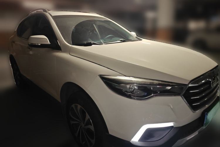 Used Bestune X80 2018 Live Edition 2.0L Automatic Comfort Model Front Right 45 Deg
