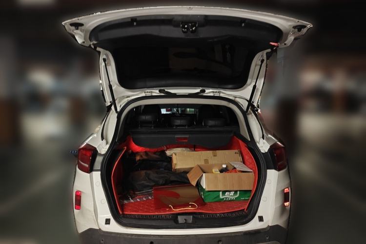 Used Bestune X80 2018 Live Edition 2.0L Automatic Comfort Model Trunk