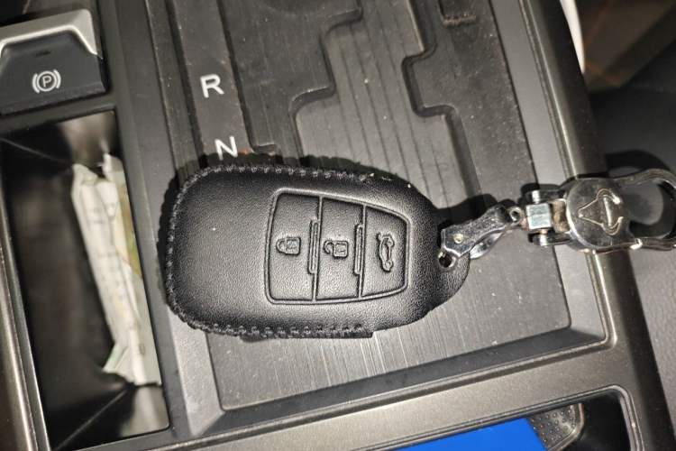 Used Bestune X80 2018 Live Edition 2.0L Automatic Comfort Model Vehicle Key
