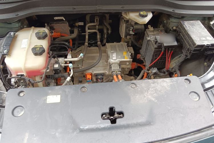 Used Bestune Yueyi 03 2025 565km Premium Edition Engine Bay