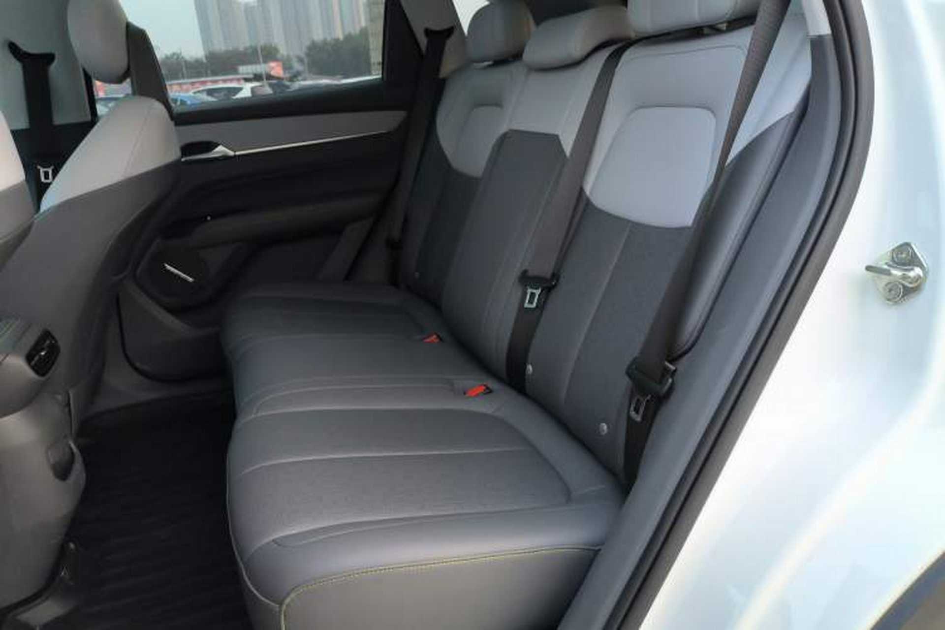 Used Bestune Yueyi 03 2025 565km Premium Edition Interior 4